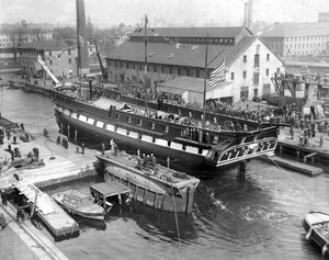 USS-Constitution-heading-into-drydock-sm