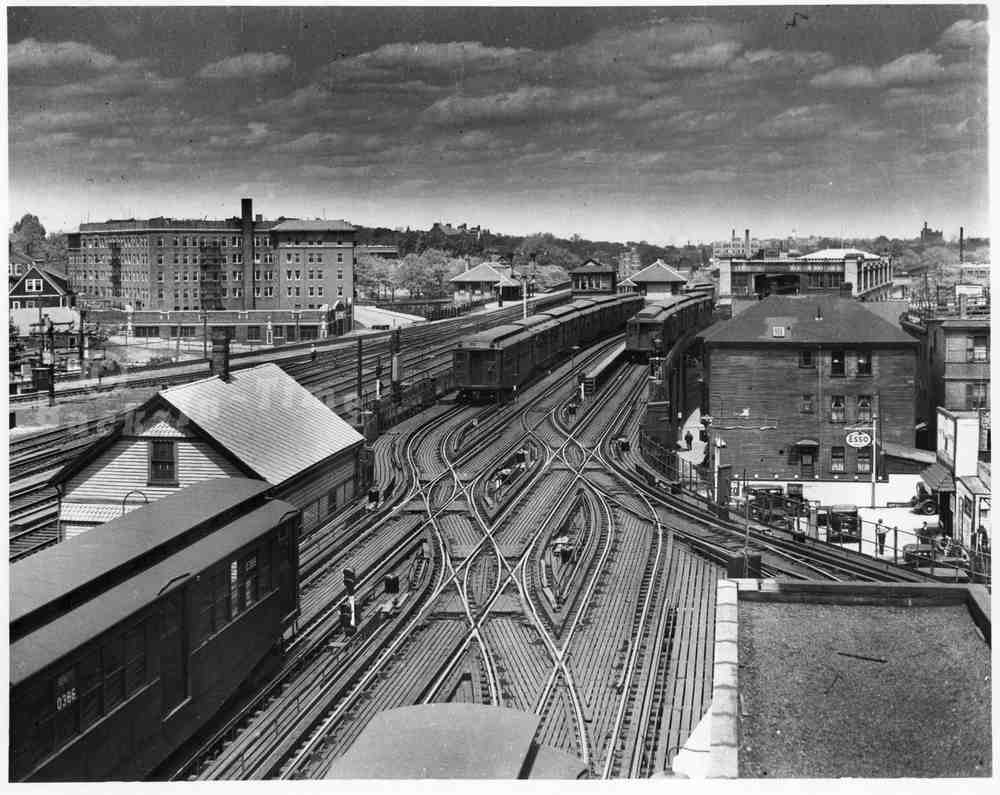 Forest Hills Station - large