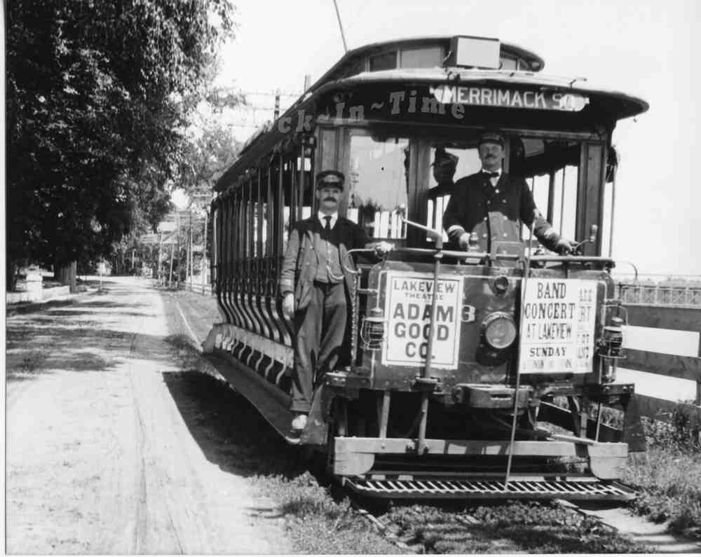 Merrimack Square Streetcar, Mass. - large