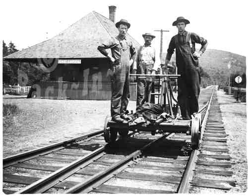 East Candia, New Hampshire handcar